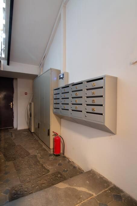 Hot Riga Ernestines Iela 7-7 Enjoy The Feel Of Home And History! Buitenkant foto