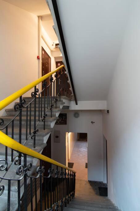 Hot Riga Ernestines Iela 7-7 Enjoy The Feel Of Home And History! Buitenkant foto