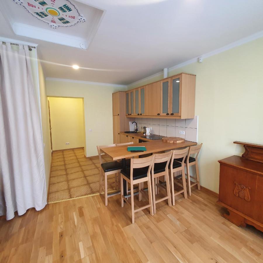 Hot Riga Ernestines Iela 7-7 Enjoy The Feel Of Home And History! Buitenkant foto